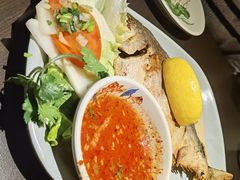 -大头虾越式风味餐厅(光明广场店)