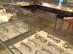-博士眼镜(青岛城阳万象汇店)