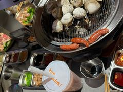 -围炉肉舍•炭烤活鳗•丹东海鲜烤肉(步行街店)