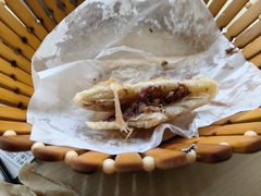 -闫家驴肉老店(华电一校店)