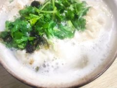 -小许三鲜砂锅馄饨店(家多乐烟酒店)