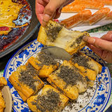 惊了！在武汉亲眼看见大锅火锅底料现炒！香昏