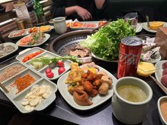 -梨花自助烤肉(西三旗万象汇黑金店)