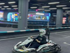 -e赛道卡丁车