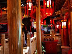 -大龙辣火锅·龙虾·烧烤(湖滨新天地店)