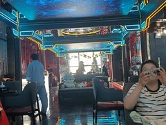-屋有岛沉浸游戏旗舰店(中山公园店)
