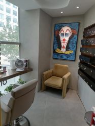 -变画·发型STUDIO