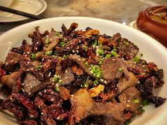 -蔼若春.传承三十年云南菜(金碧公园店)
