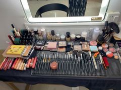 -ME觅妆·定制美妆·彩妆私教(菱角湖店)