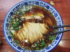 红烧焖肉面-伟记奥面馆(养育巷店)