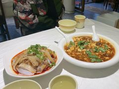 -华光驿站私房菜·黑金冠