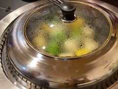 -锅老头海鲜铁锅炖