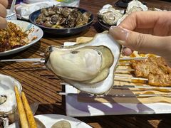 -蚝堡海鲜·威海菜·海肠捞饭·烧烤·亚洲吃蚝公司(幸福门店)