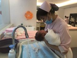 -盈月阁母婴护理中心·月子中心·月嫂育儿嫂