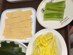-天宜隆蘑菇宴火锅(石景山旗舰店)