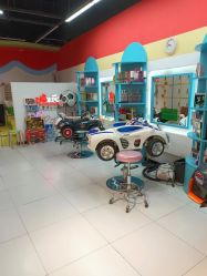 -爆米花儿童美发乐园(市府恒隆广场店)