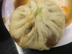 排骨馅包子-张包铺(关东古巷店)
