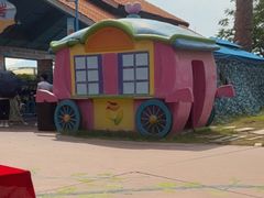 -华夏文旅西安度假区