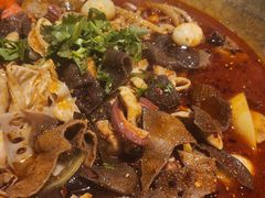 -毛肚向右·川渝毛肚王(经开永旺店)