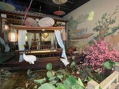 -韵秋荷(宝山龙湖天街店)
