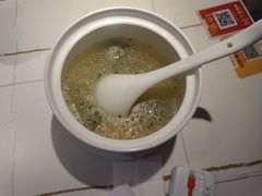 -阿瓦山寨·湘菜现炒·剁椒鱼头王(咸阳总店)