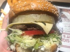 -The Habit Burger Grill 哈比特汉堡(复兴soho店)