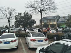 -八仙台服务区-停车场