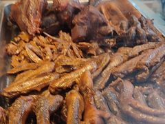 -老鼎万春卤菜(五代传承创始老店)