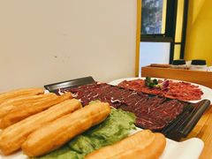 -雾都渣渣火锅(南城智汇城店)