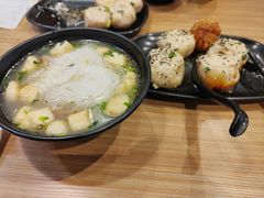 -大食代美食广场(上海中心店)