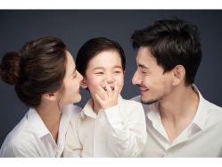 点击看大图 -初·印象孕妇儿童摄影馆