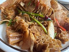 土豆片栲栳栳-五台山八大碗·地方风味菜馆(五爷庙店)