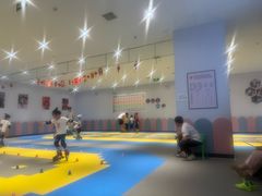 -米高轮滑·自由式轮滑·速桩·滑板(锦辉店)