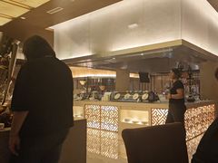 -东西风牛排馆周末烧烤自助(首都机场希尔顿店)