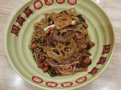 -周真真南昌拌粉·瓦罐汤(敦化路店)
