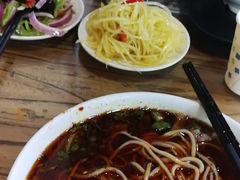 -陇上全荟兰州传统牛肉面(延吉路店)