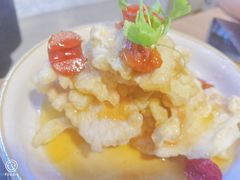 -山楂树融合菜餐厅
