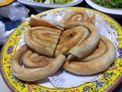 盘丝馅饼-牧人嘎查蒙餐(富强路店)