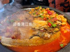 -鸣记脆皮烤鱼·海鲜烤鱼(三八广场店)