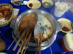 -马路边边·成都串串(翠柏路店)