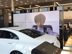 -天津波士信达奔驰4S店(卫津南路店)