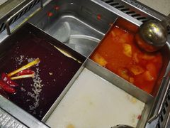 岭南黄猪肚鸡锅底-海底捞火锅(奉化银泰店)
