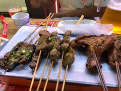 -八条友鲜货烧烤·脆皮烤鱼(石岩旗舰店)