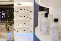 -PE SALON