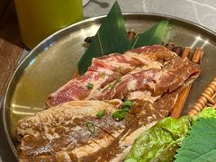 -草家酱蟹炭火烤肉店(珲春南路一店)