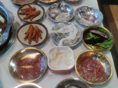 -尚品海鲜肥牛自助火锅(湖明店)
