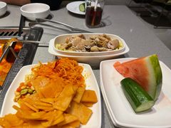 -海底捞火锅(新松江路店)