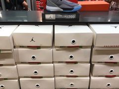 -NIKE上海青浦优选体验店