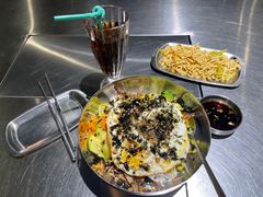 -马路牙子烧烤音乐酒馆(望京店)