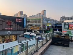 -证大大拇指广场(芳甸路店)